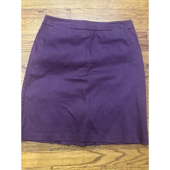 New York And Company Skirt 8 Plum Purple Stretch - Picture 2 of 7